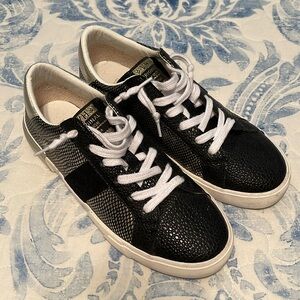 Vintage Havana sneakers